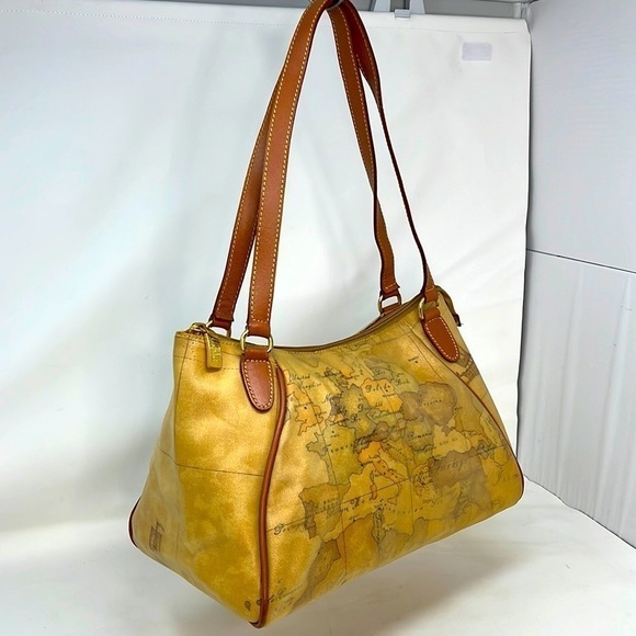 Alviero Martini 1 Classe Large Zip Shoulder Bag